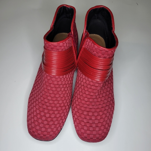 Booties - Picture 3 of 4